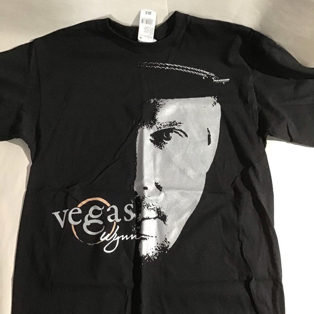Garth Brooks Wynn Casino Concert Tee L
